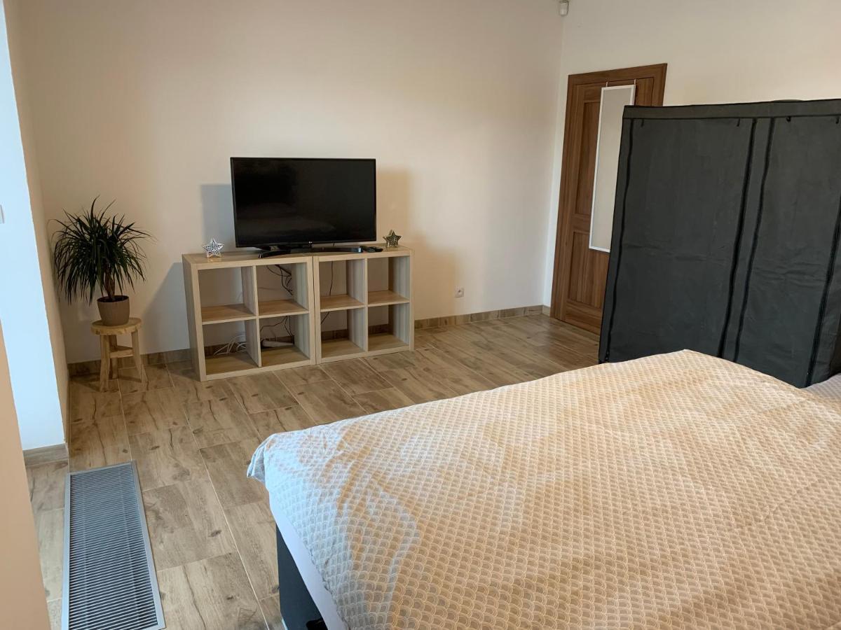 Apartmany Zupanovice Dobris Eksteriør billede